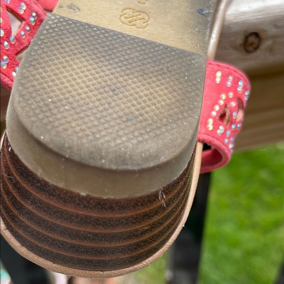 Daisy Fuentes Pink and Tan Sandals with Beaded T-Strap - Picture 11 of 12